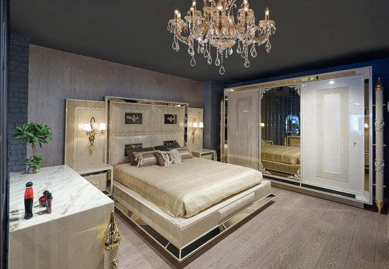 Art İstanbul Krem Versace Bed Set